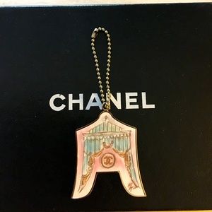 CHANEL Key Chain so rare now condition !